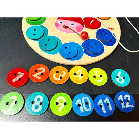 Haba wooden Rainbow Caterpillar Counting Threading Game colors numbers lacing - Picture 3 of 9
